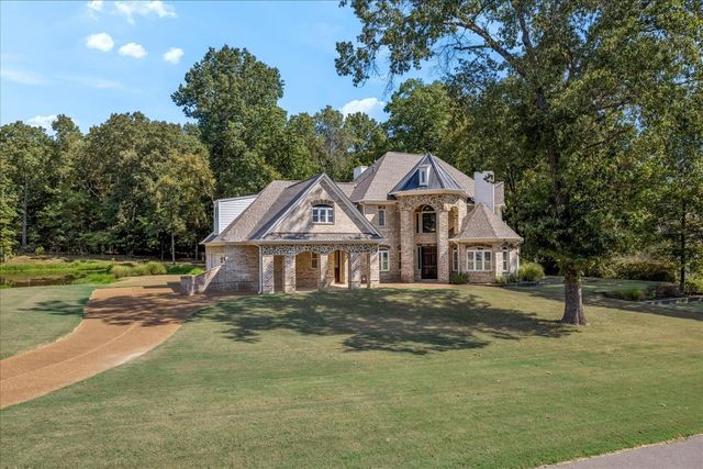 25 LANCASTER DR, Arlington, TN 38002