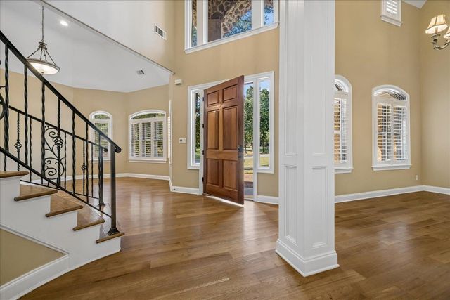 25 LANCASTER DR, Arlington, TN 38002