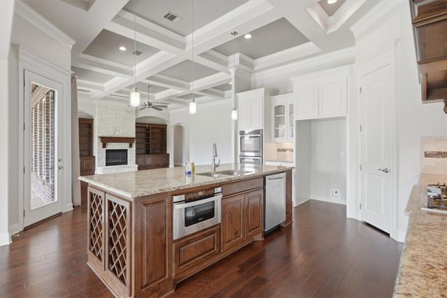3913 Homestead Court, Granbury, TX 76049