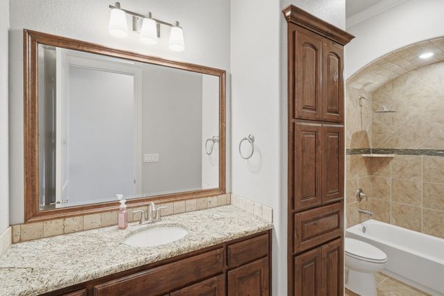 3913 Homestead Court, Granbury, TX 76049
