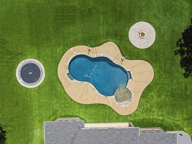 3913 Homestead Court, Granbury, TX 76049
