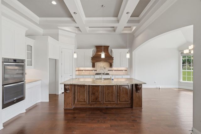 3913 Homestead Court, Granbury, TX 76049