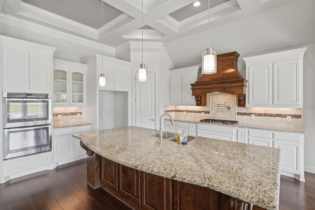 3913 Homestead Court, Granbury, TX 76049