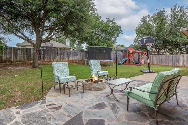 8432 Cactus Flower Drive, Fort Worth, TX 76131