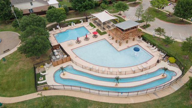8432 Cactus Flower Drive, Fort Worth, TX 76131