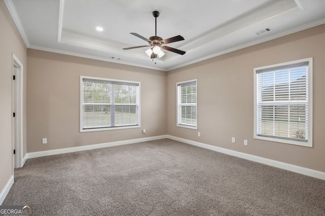 251 Hampton Oaks Way, Byron, GA 31008