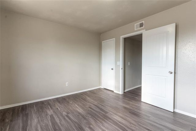 6817 Lancer Lane, Oklahoma City, OK 73132