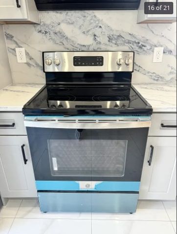 18 Montclair Ave 3, Quincy, MA 02171