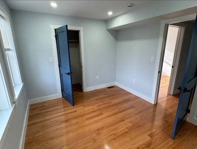 18 Montclair Ave 3, Quincy, MA 02171