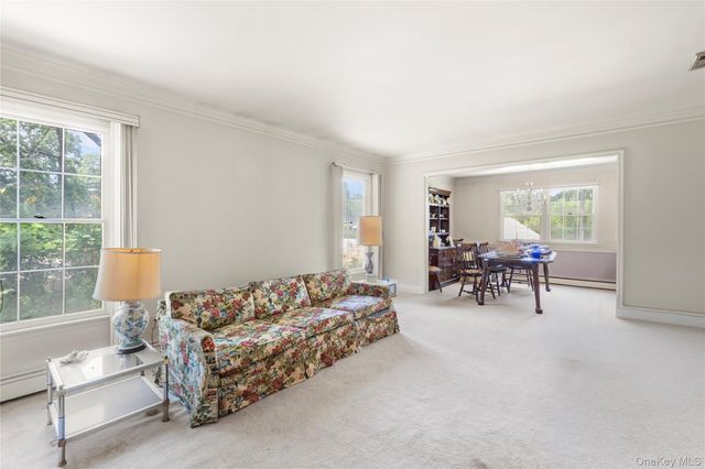 1 Briar Court, Rocky Point, NY 11778