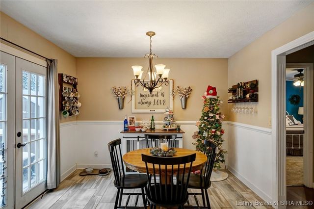 3211 Rolling Creek Drive, New Albany, IN 47150