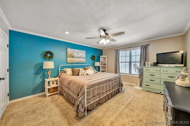 3211 Rolling Creek Drive, New Albany, IN 47150