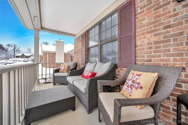 3211 Rolling Creek Drive, New Albany, IN 47150