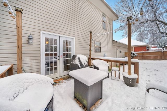 3211 Rolling Creek Drive, New Albany, IN 47150