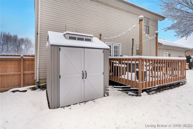 3211 Rolling Creek Drive, New Albany, IN 47150