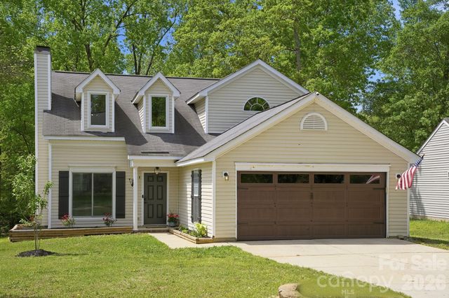 1629 Oak Knoll Lane, Charlotte, NC 28214