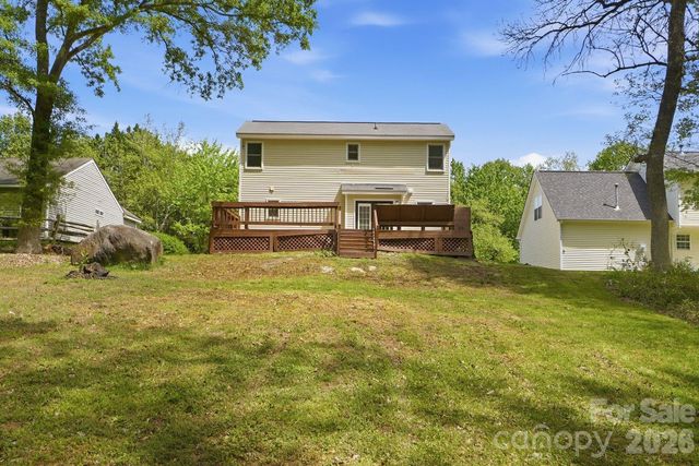 1629 Oak Knoll Lane, Charlotte, NC 28214