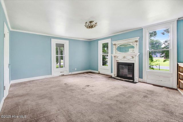 105 W Wayne Street, Fremont, NC 27830