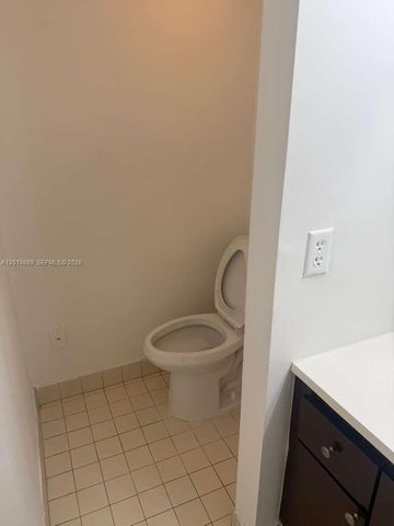 20840 SAN SIMEON WAY 208, Miami, FL 33179