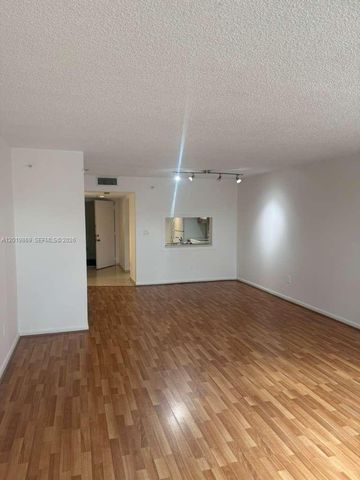 20840 SAN SIMEON WAY 208, Miami, FL 33179