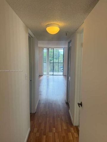 20840 SAN SIMEON WAY 208, Miami, FL 33179