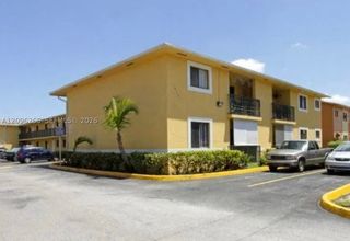6151 W 24th Ave 112, Hialeah, FL 33016
