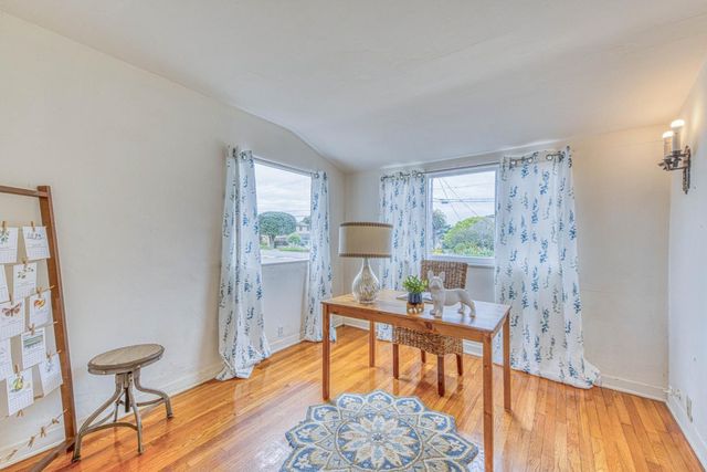 195 Cedar Street, Pacific Grove, CA 93950