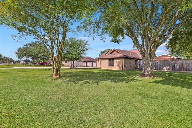 4803 Joe Patch Road, Baytown, TX 77523