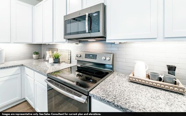 814 Alaska Cedar Drive, Crosby, TX 77532