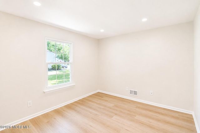 99 Oak Lane, Eatontown, NJ 07724