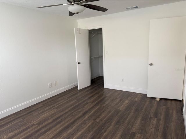 216 AFTON SQUARE 111, Altamonte Springs, FL 32714