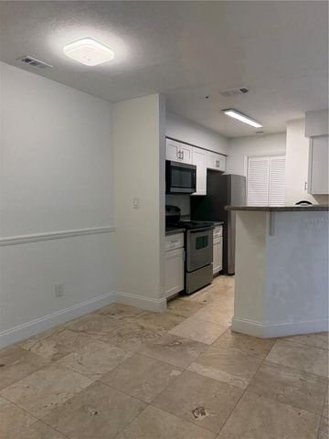 216 AFTON SQUARE 111, Altamonte Springs, FL 32714