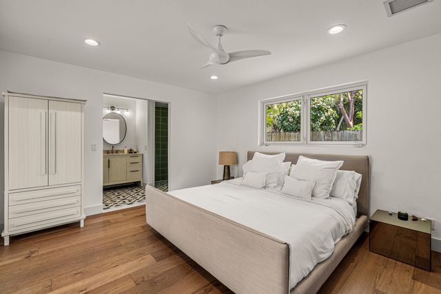 1009 NW 1ST Avenue, Delray Beach, FL 33444