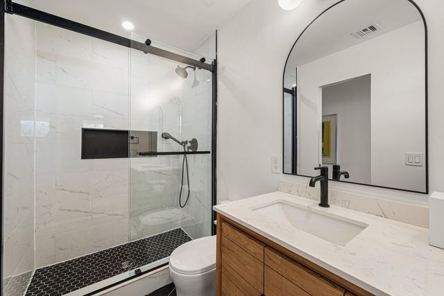 1009 NW 1ST Avenue, Delray Beach, FL 33444