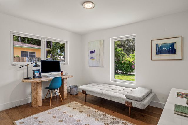 1009 NW 1ST Avenue, Delray Beach, FL 33444