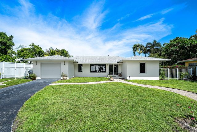 1009 NW 1ST Avenue, Delray Beach, FL 33444