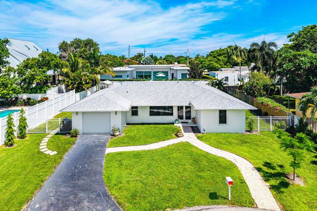 1009 NW 1ST Avenue, Delray Beach, FL 33444