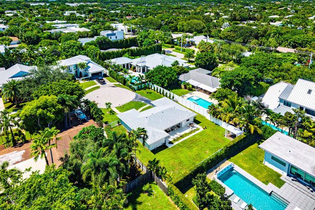 1009 NW 1ST Avenue, Delray Beach, FL 33444