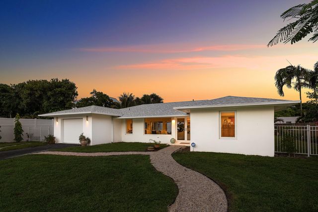 1009 NW 1ST Avenue, Delray Beach, FL 33444