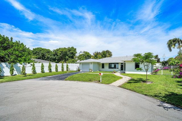 1009 NW 1ST Avenue, Delray Beach, FL 33444
