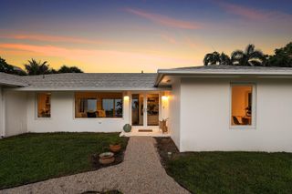 1009 NW 1ST Avenue, Delray Beach, FL 33444