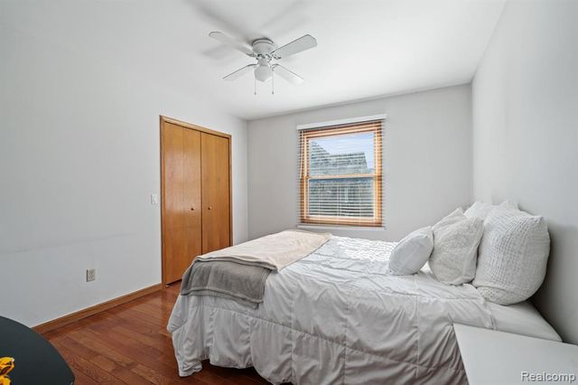 8750 E Pearson, Shelby Twp, MI 48316