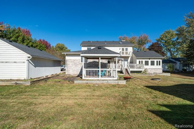 8750 E Pearson, Shelby Twp, MI 48316