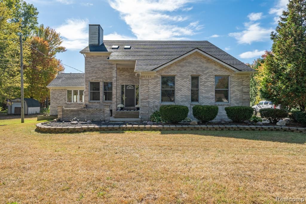 8750 E Pearson, Shelby Twp, MI 48316