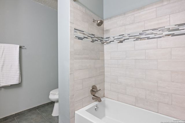 7705 Wood Bluff, San Antonio, TX 78240