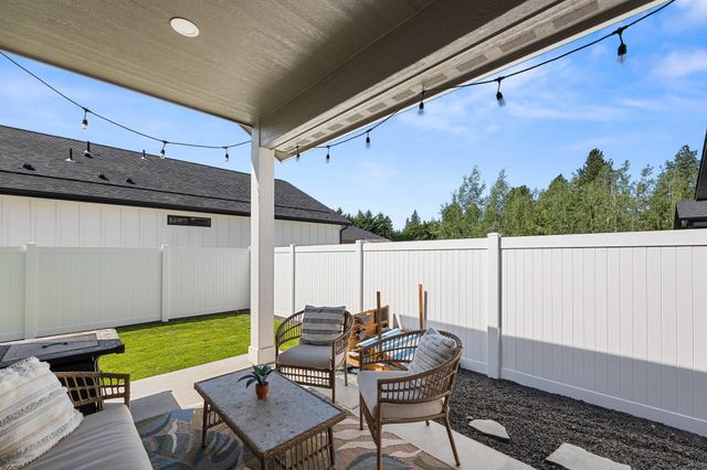 16814 E Baldwin Ave, Spokane Valley, WA 99016