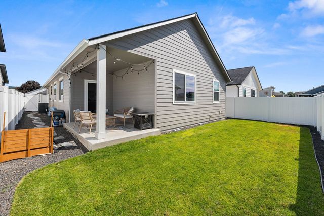 16814 E Baldwin Ave, Spokane Valley, WA 99016