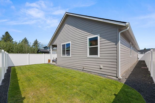 16814 E Baldwin Ave, Spokane Valley, WA 99016