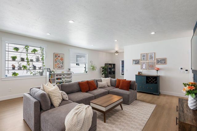 16814 E Baldwin Ave, Spokane Valley, WA 99016