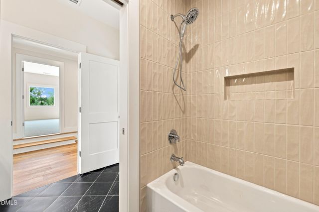 4801 Hopkins Glen Way, Zebulon, NC 27597